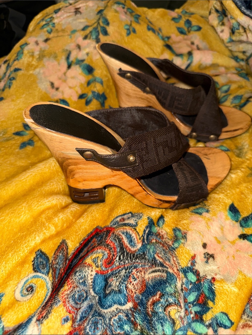 FENDI AUTHENTIC VINTAGE ZUCCA FF SLIDES